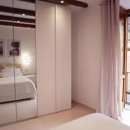 Loft The Balcony In Centre