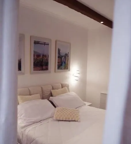 Loft The Balcony In Centre * Península Sorrentina