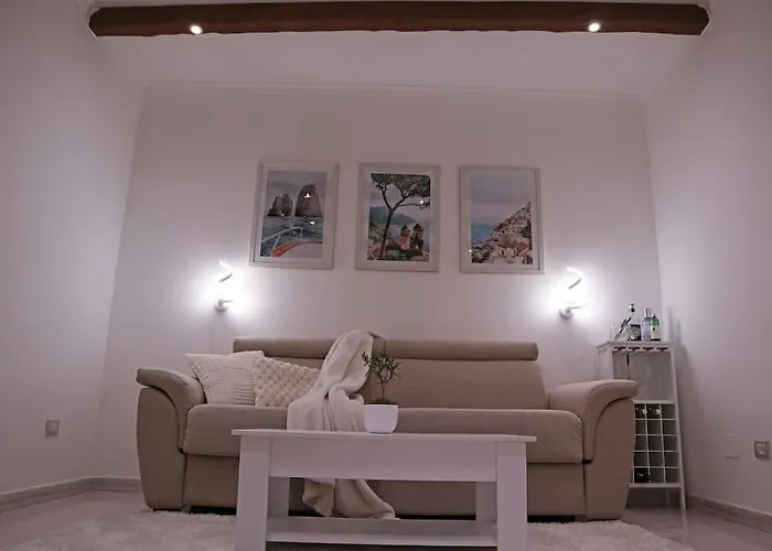 Loft The Balcony In Centre